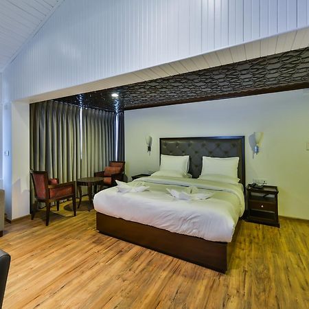 Hotel Metropolis Srīnagar 外观 照片