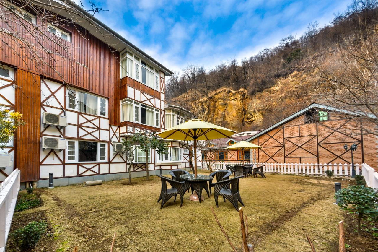 Hotel Metropolis Srīnagar 外观 照片