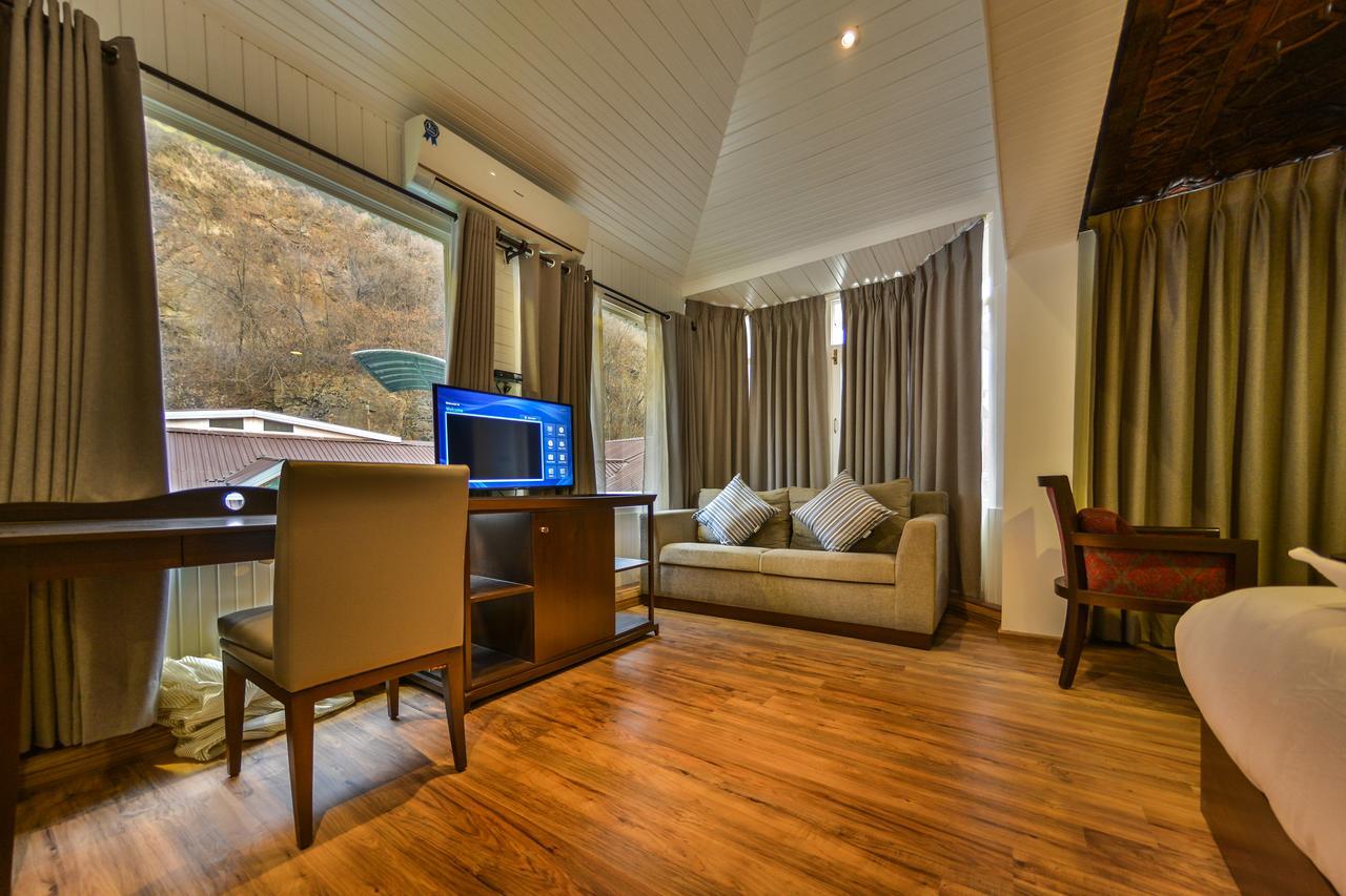 Hotel Metropolis Srīnagar 外观 照片